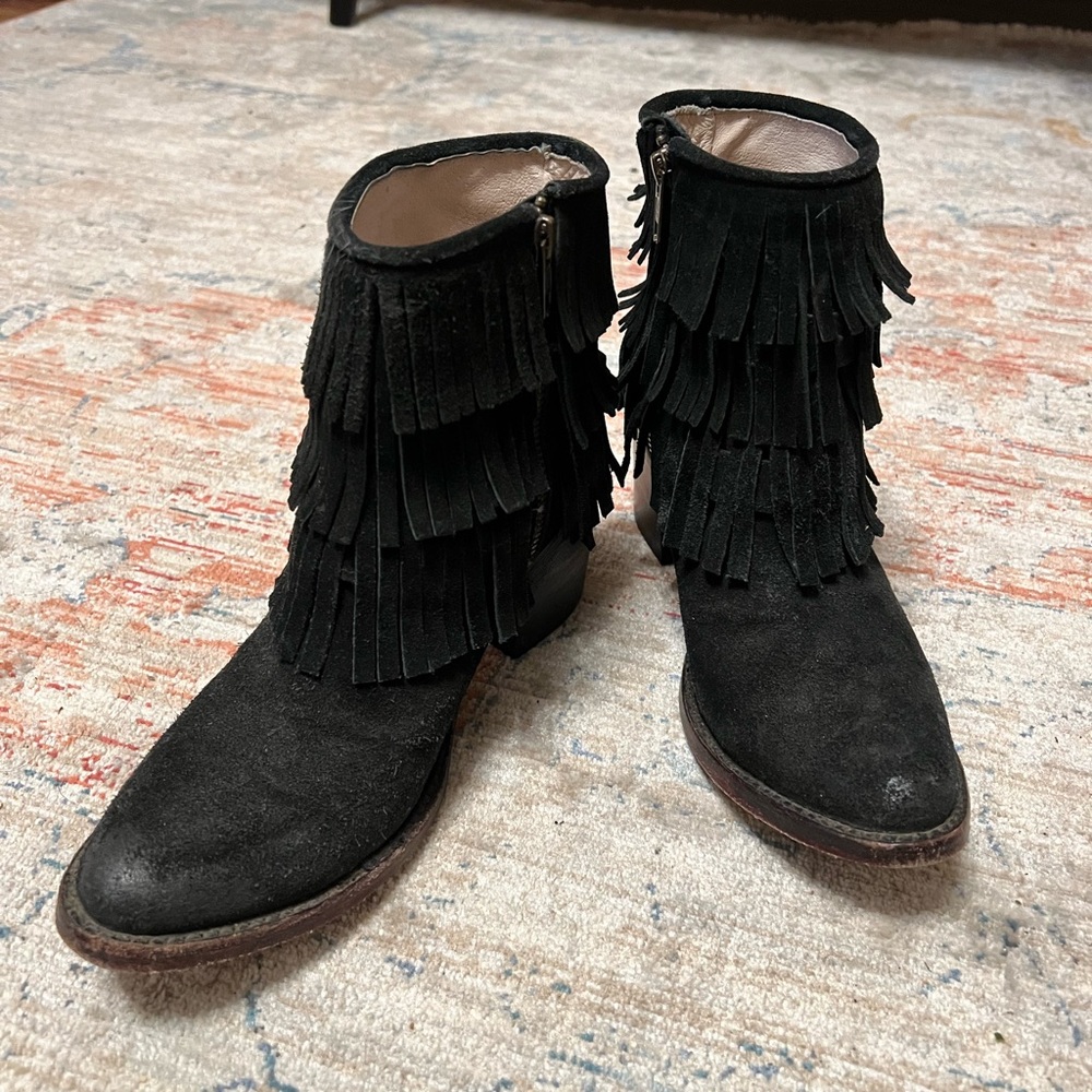 Never worn, Freebird by Steven fringe booties. They’re too small, must sell!